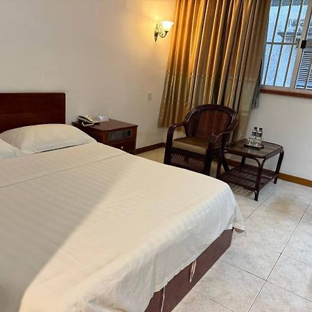 بنوم بنه Chung Hsin Hotel 中信酒店 المظهر الخارجي الصورة